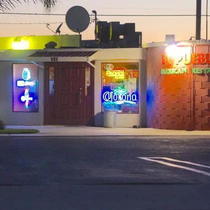 El Pueblito Restaurant, business photo 2