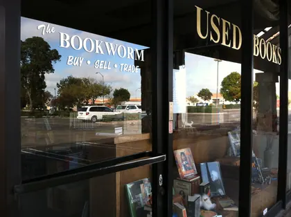 Gavin's Books, business photo 3