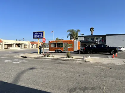 Los Tacos Sinaloa Taco Truck, business photo 3