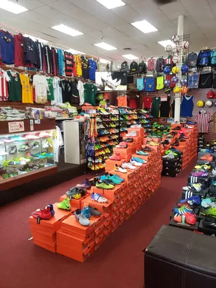Soccer Express Central Coast - todo para futbol- Santa Maria, business photo 4